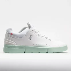 On Running On The Roger Advantage Women's White/Creek